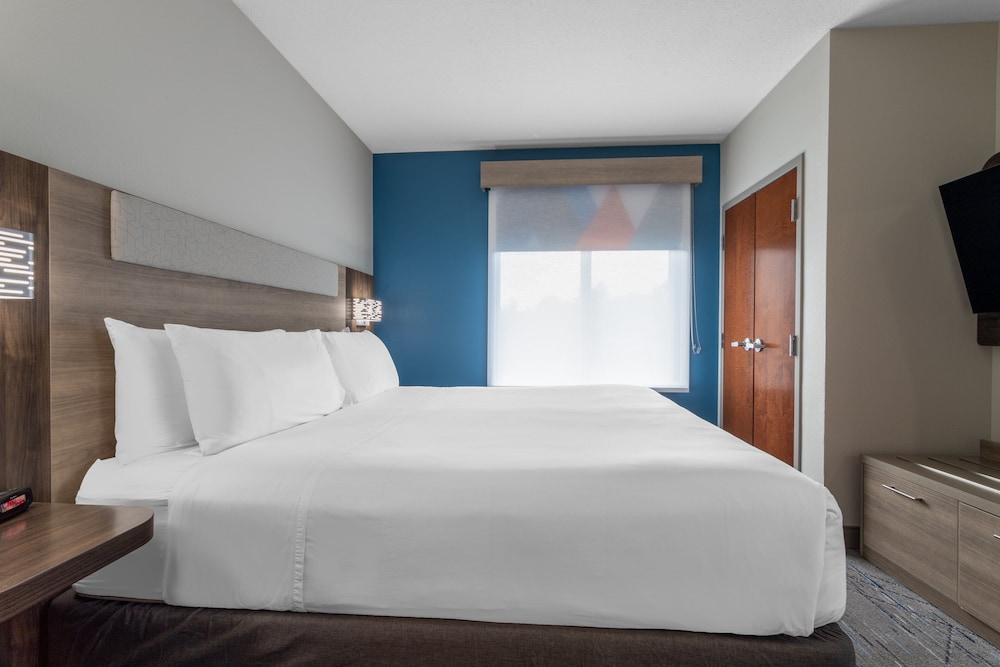 Holiday Inn Express Crystal River by IHG - photo 11