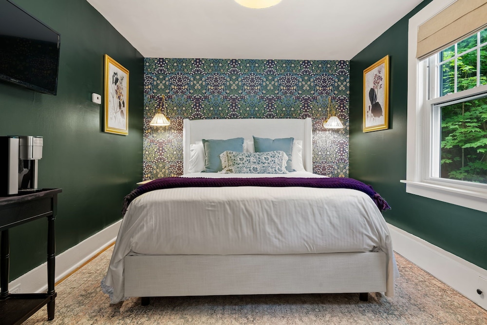 The Aurora Inn & Cottages - photo 43