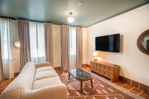 Murrieta Hot Springs Resort - photo 43