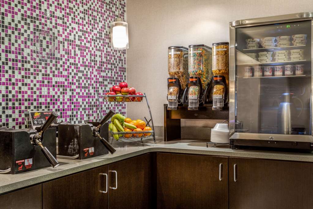 La Quinta Inn by Wyndham Binghamton Johnson City - photo 41