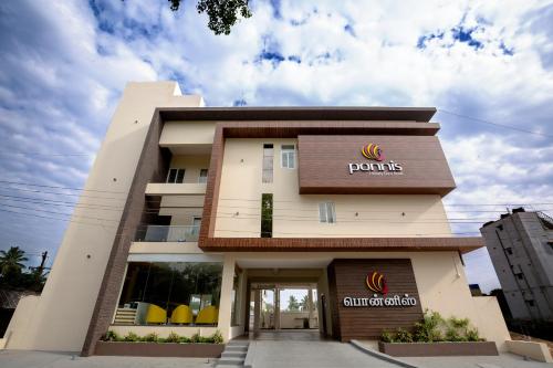Ponnis Hotel in Palani, India