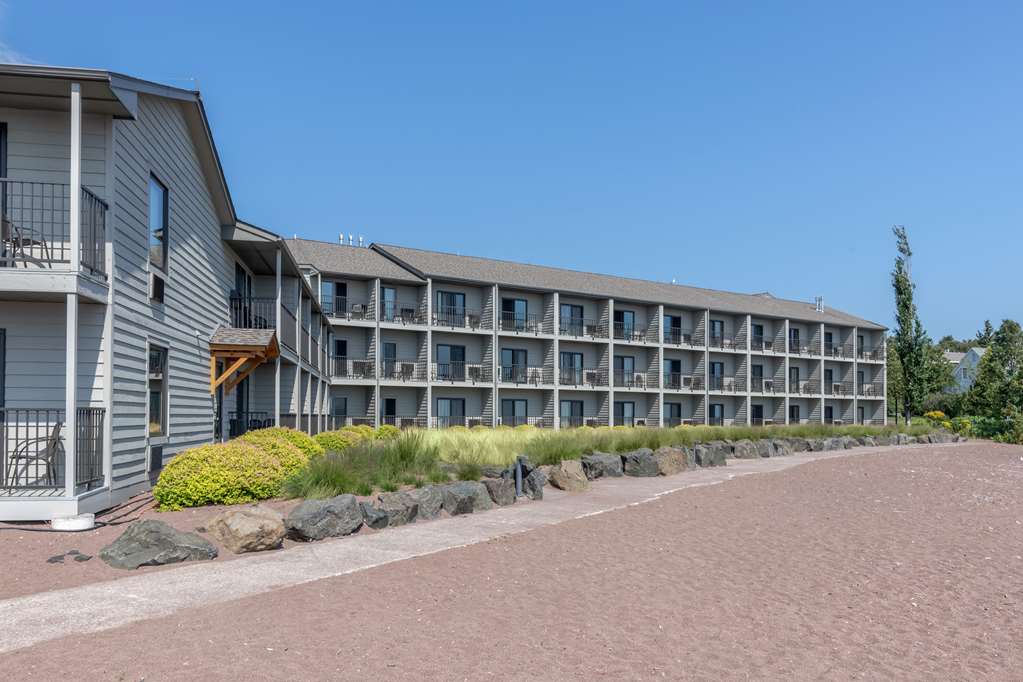 Best Western Plus Superior Inn - photo 77