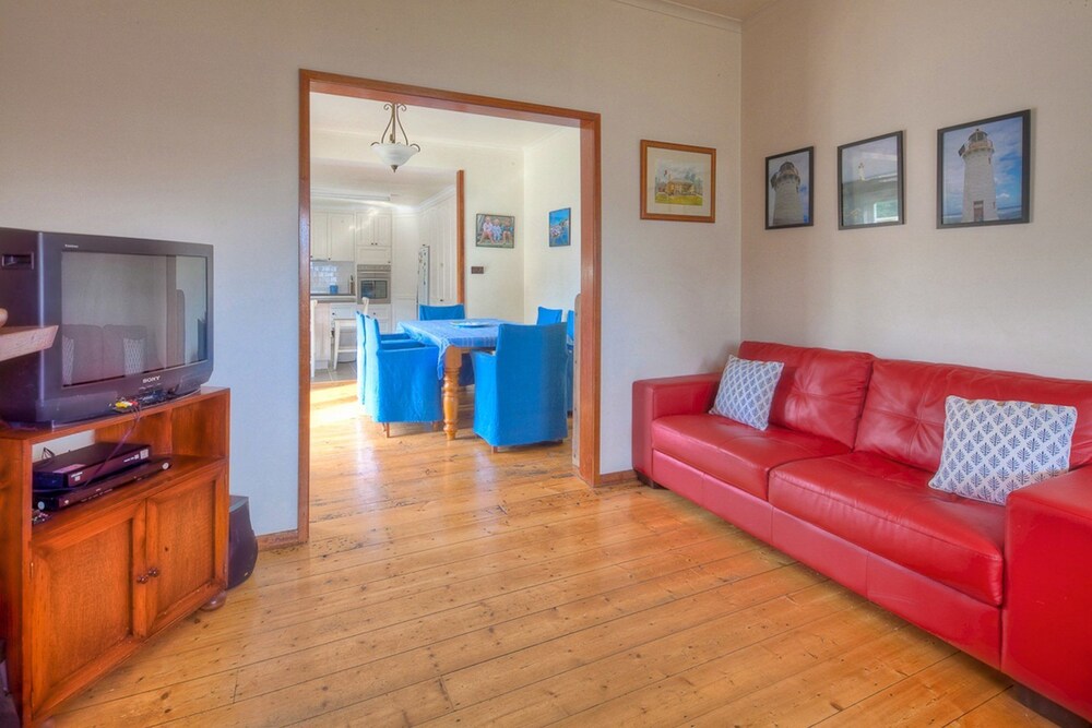 Carrick Fergus — 4-Star Luxury Hotel in Port Fairy, Australia