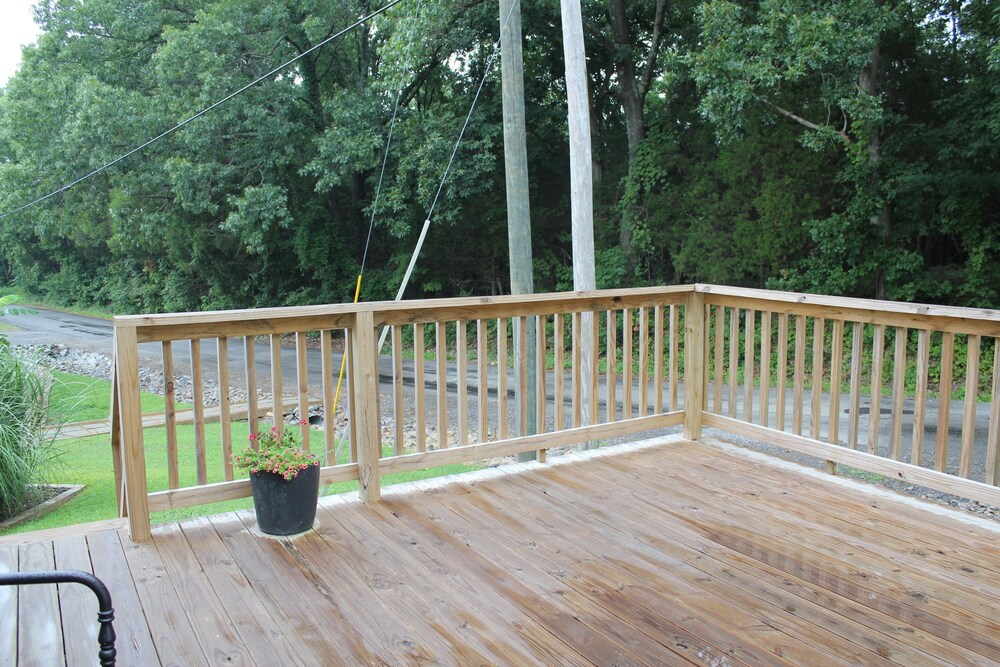 Shawnee Trails Lodging and Suites - photo 45