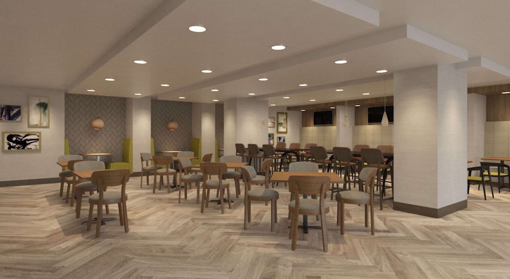 DoubleTree by Hilton St. Paul East - photo 37