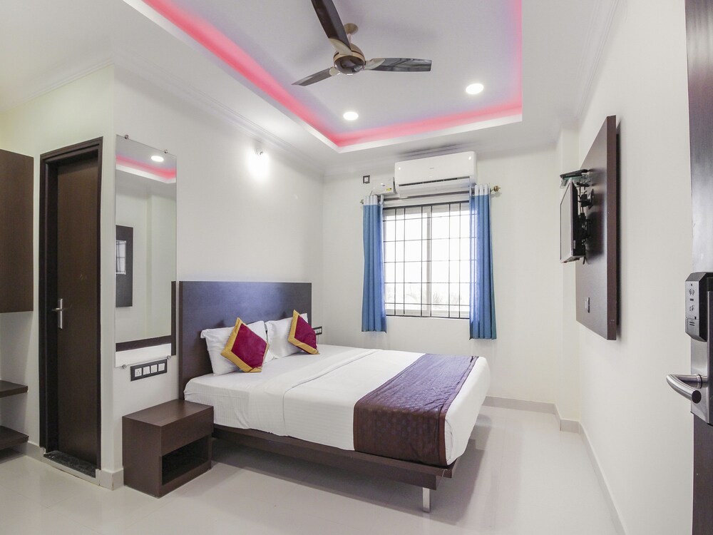 OYO 14973 The Grand Kubera in Chikmagalur, India