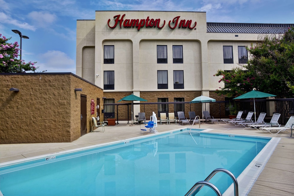 Hampton Inn Bowie - photo 27