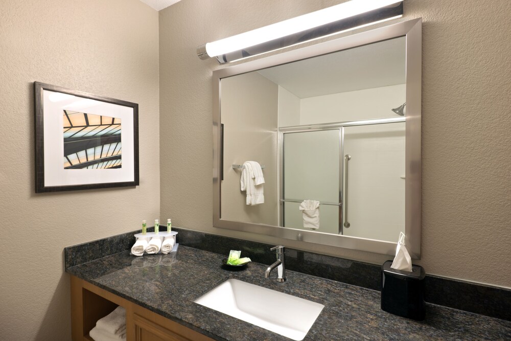 Holiday Inn Express & Suites Fraser Winter Park Area by IHG - photo 27