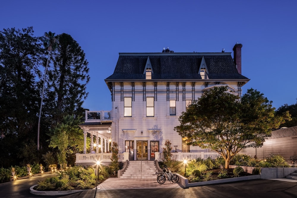 The Madrona - photo 34