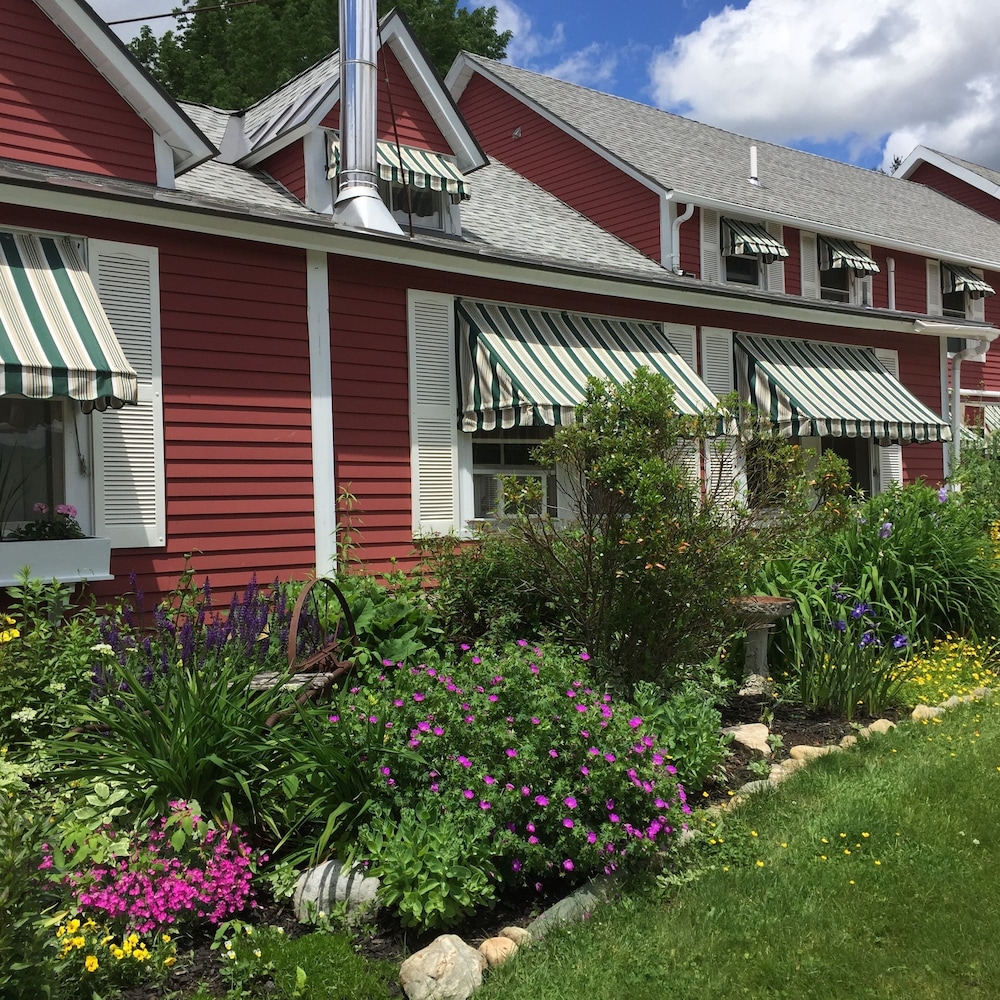 The Vermont Inn - photo 79