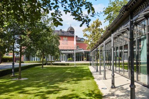 Allee Hotel — 4-Star Luxury Hotel in Neustadt An Der Aisch, Germany