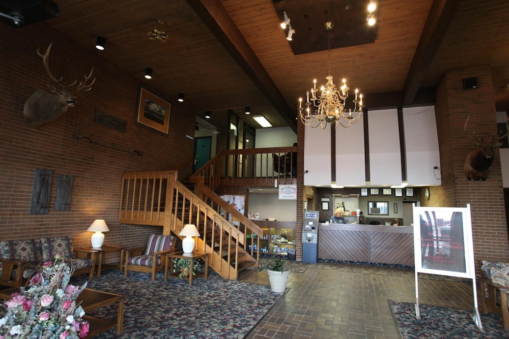 National 9 Gillette - photo 5