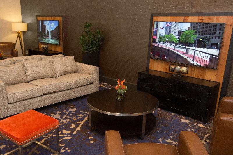DoubleTree by Hilton Dayton Fairborn - photo 4