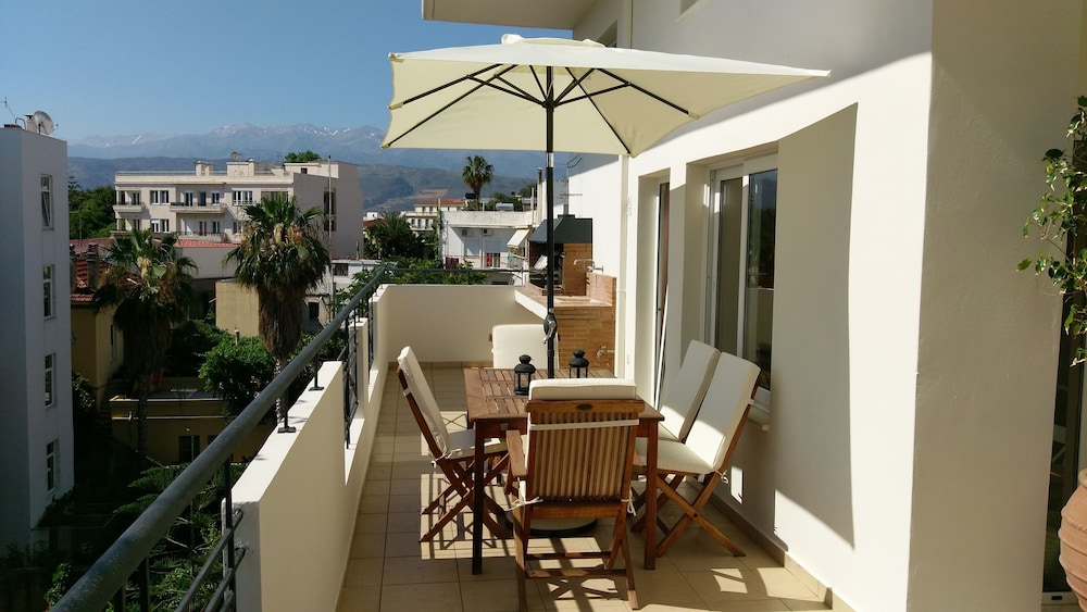 ChaniaStay Central Apartments — 4-Star Luxury Hotel in Chania, Greece