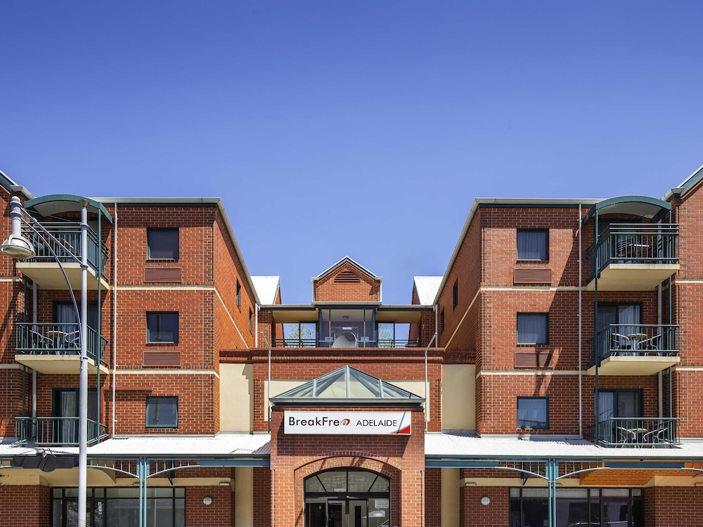 BreakFree Adelaide — 4-Star Luxury Hotel in Adelaide, Australia