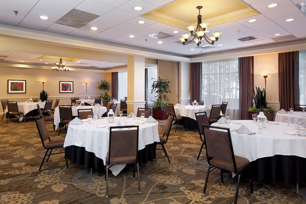 Embassy Suites by Hilton Portland Maine - photo 42
