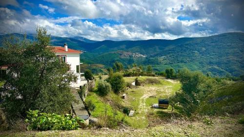 Alcmaria studio with amazing views at ZevariClub in Seia, Portugal