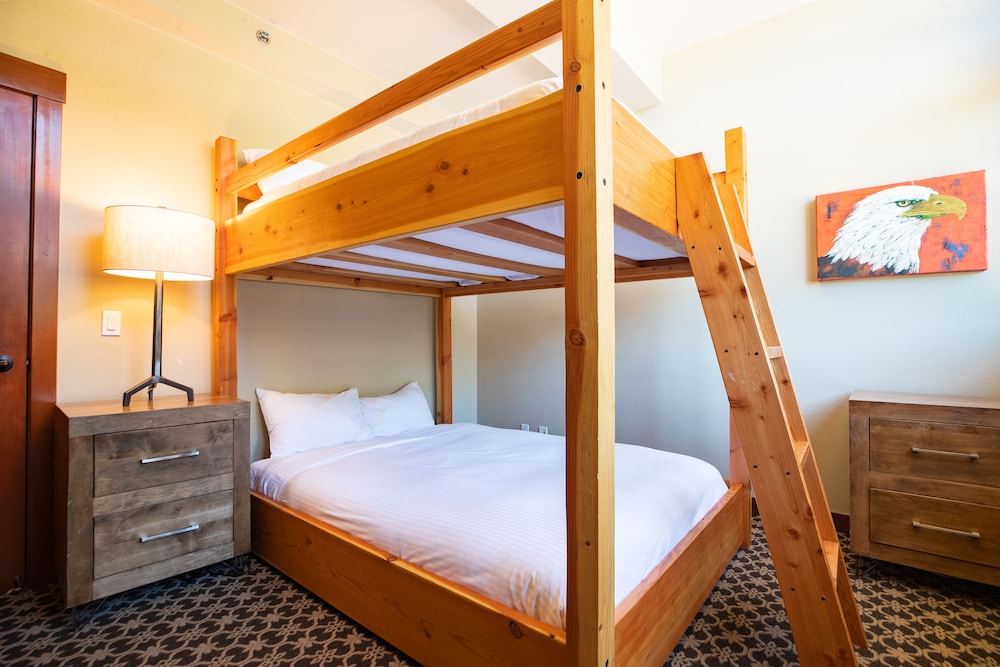 The Village at Palisades Tahoe - photo 29