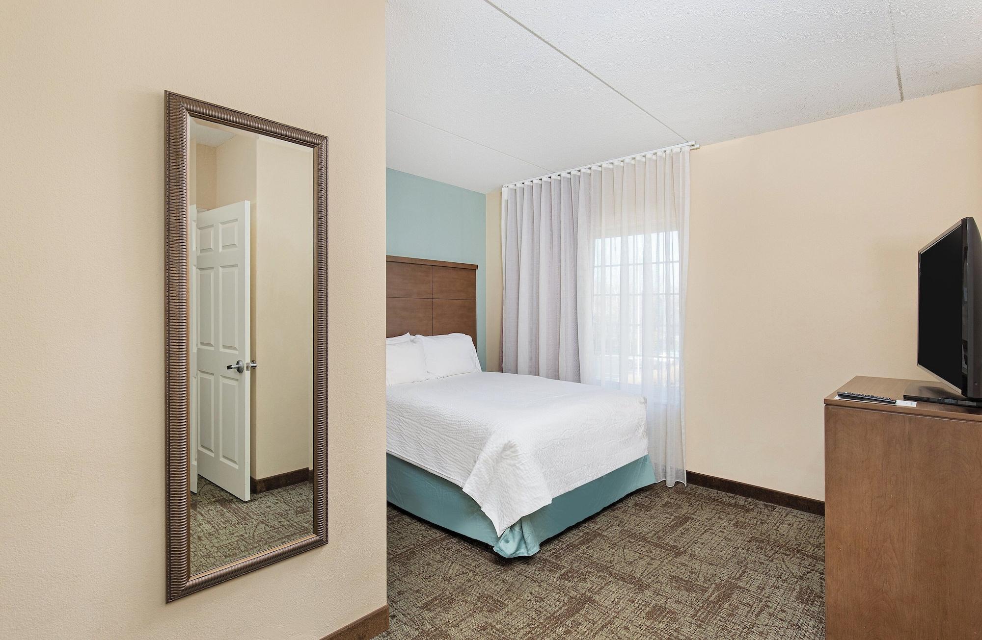 Staybridge Suites Oak Ridge by IHG - photo 18