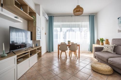 Rome Seascape Nearby Beaches And Centre of Rome — 4-Star Luxury Hotel in Lido Di Ostia, Italy