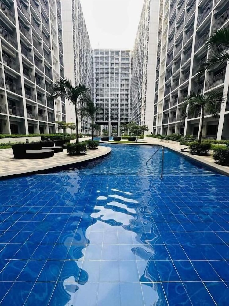 Shore 2 Tower 1 Unit 1121 in Pasay, Philippines