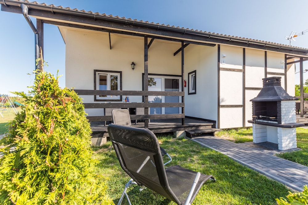 Domki Letniskowe Uzenabow in Darlowo, Poland