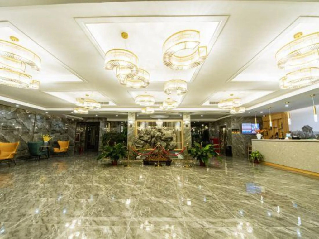 Impression Cloud Gate Hotel in Qingzhou, People's Republic of China