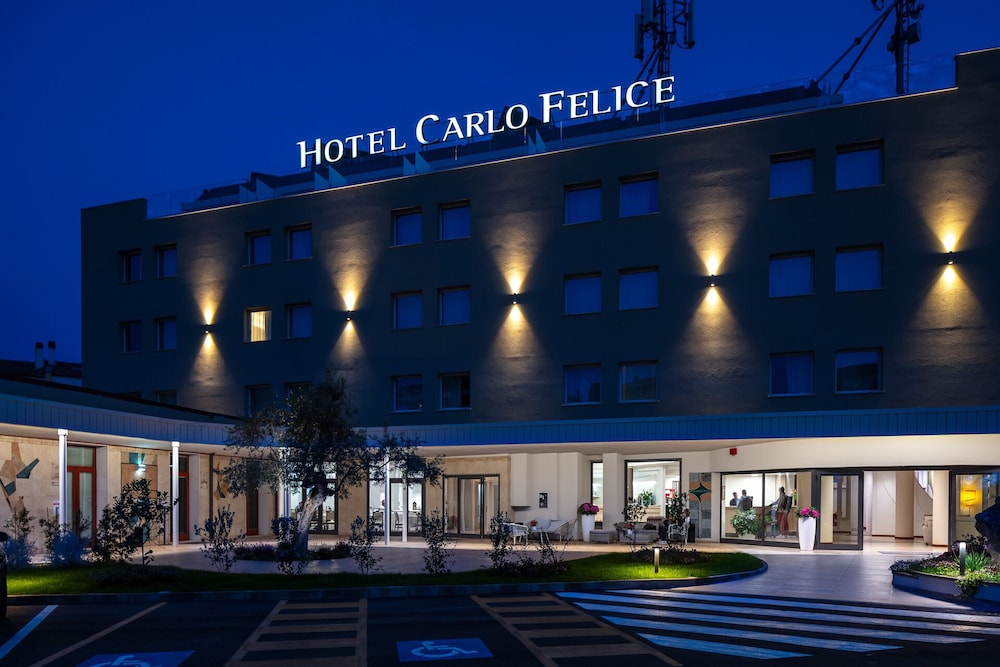 Hotel Carlo Felice in Sassari, Italy
