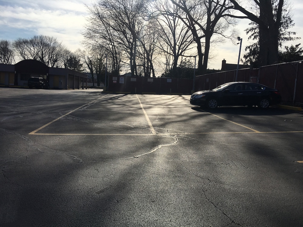Ramada by Wyndham Rockville Centre - photo 45