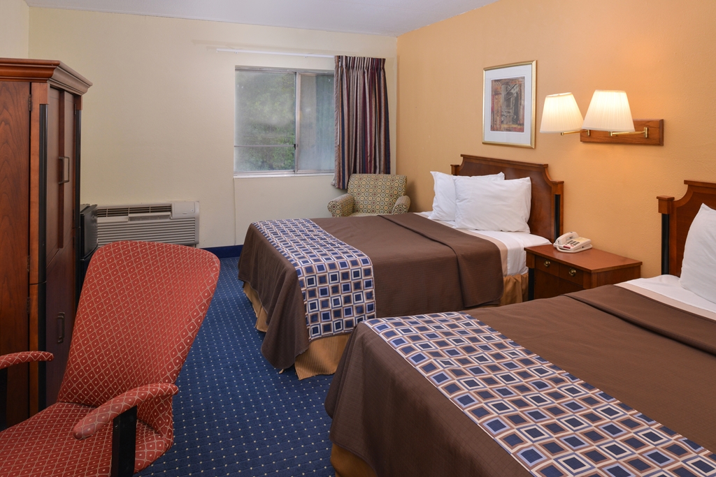 Americas Best Value Inn Geneva - photo 17