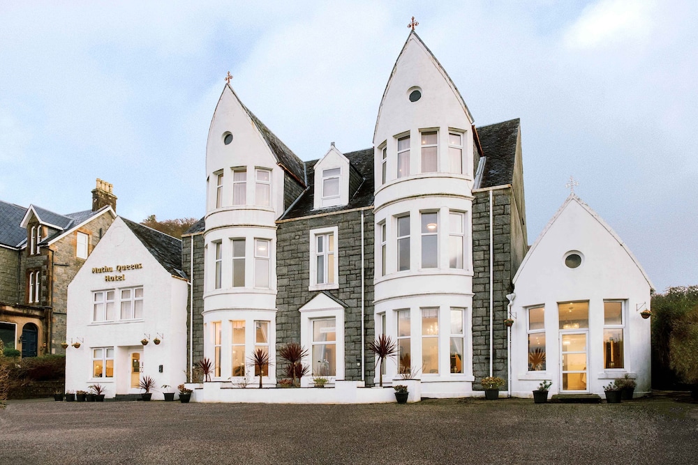 Muthu Queens Hotel — 4-Star Luxury Hotel in Oban, United Kingdom