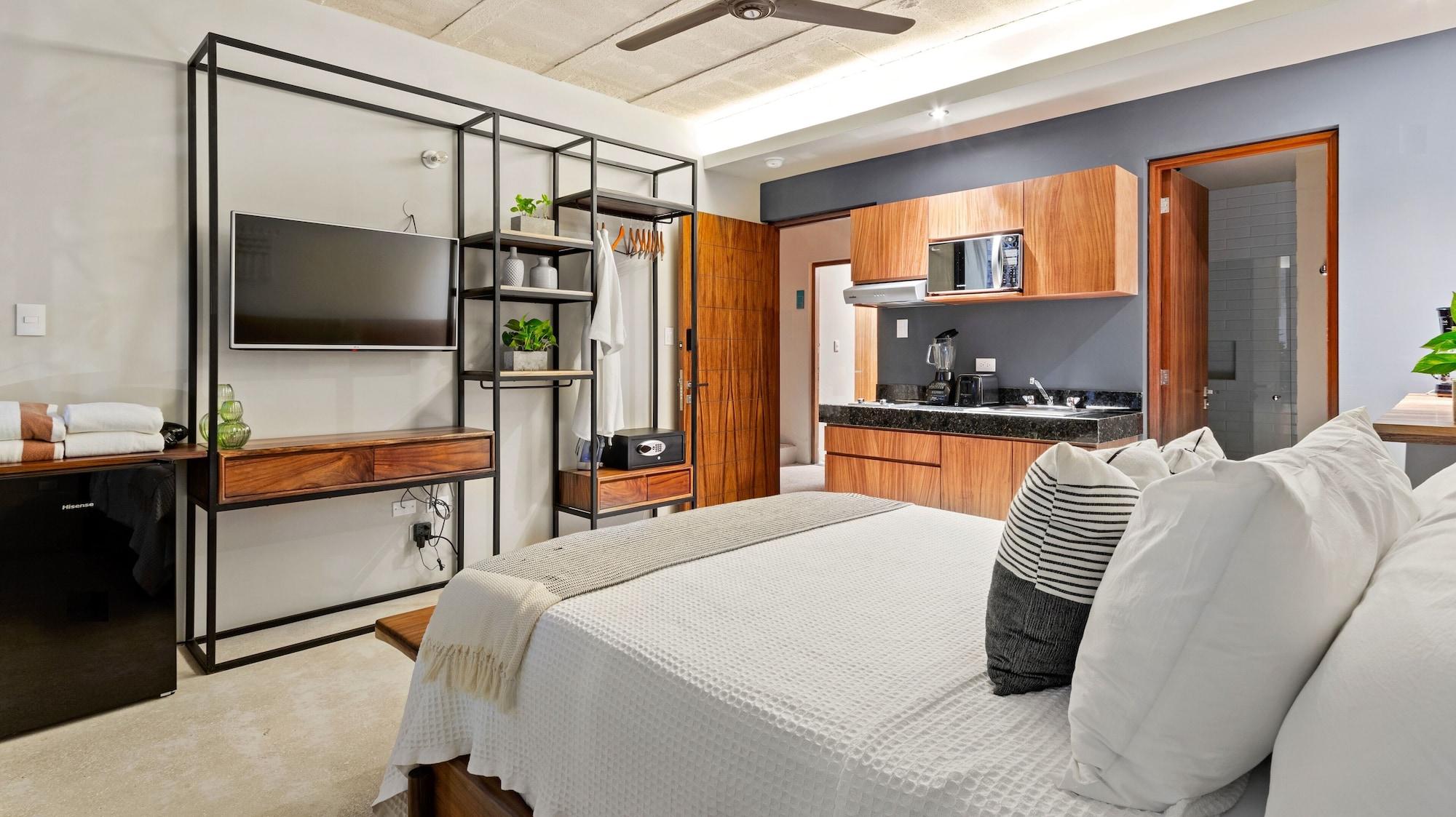 Guest room