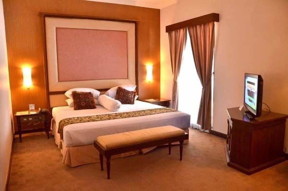 Bahari Inn Tegal — Tegal — photo 4