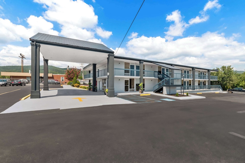 Americas Best Value Inn And Suites Dalton - photo 28