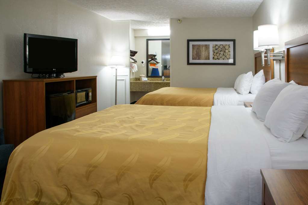 Quality Inn Lewisburg - photo 7