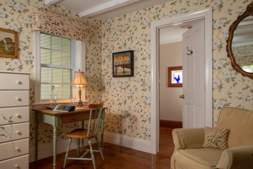 Camden Maine Stay Inn - photo 41