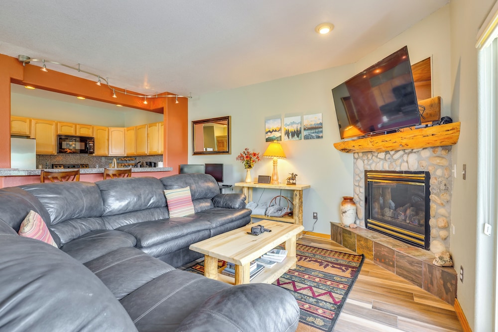 Cozy Condo w Views 3 Mi to Winter Park Resort - photo 3