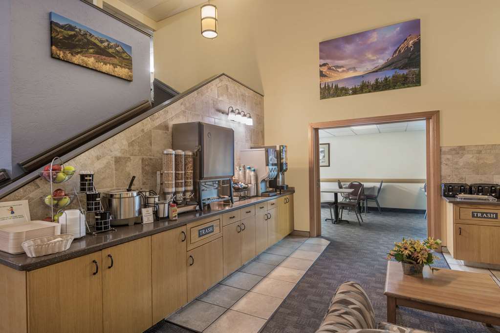 Days Inn by Wyndham Great Falls - photo 13