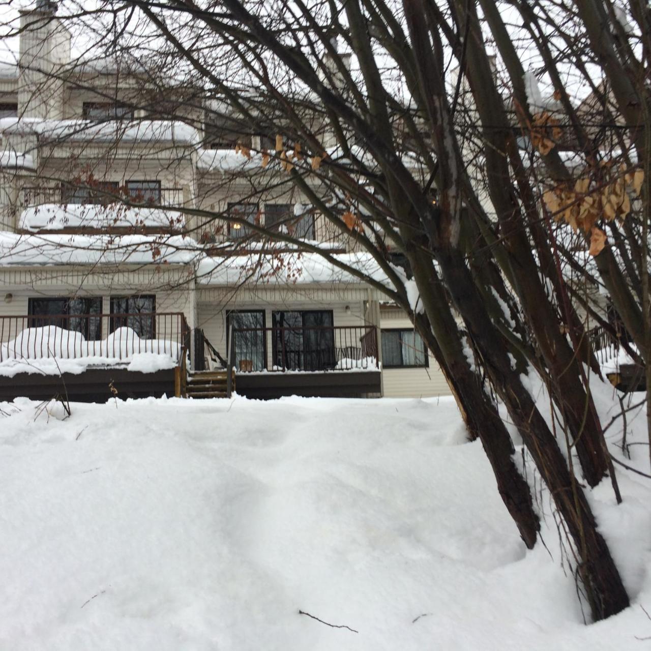 Mountain Edge Our Holiday Home — 4-Star Luxury Hotel in Kimberley, Canada