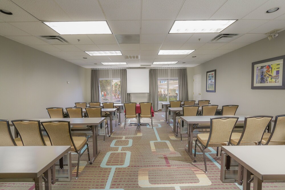 Residence Inn by Marriott Fort Worth Alliance Airport - photo 35
