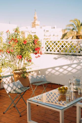 Ático con terraza en el centro de Sevilla — 4-Star Luxury Hotel in Sevilla, Spain