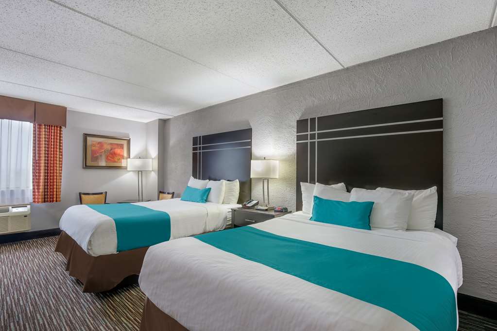 Best Western Waukesha Grand - photo 18