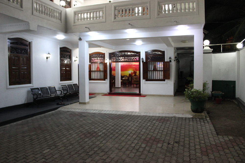 Dew Grand Regency in Galle, Sri Lanka