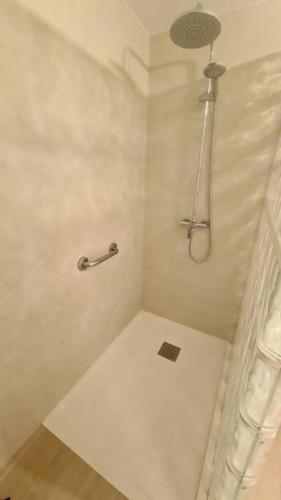 Luxurious beach apartment Mistral El Campello — 4-Star Luxury Hotel in El Campello, Spain
