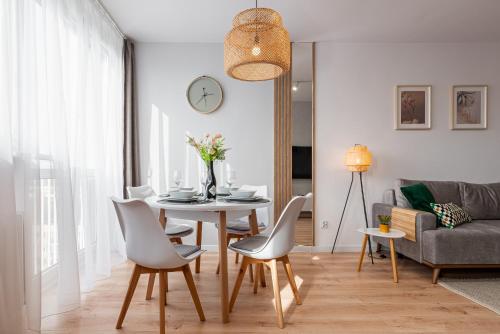 9th Floor Wroclaw Business Apartment by Rentujemy — 4-Star Luxury Hotel in Wroclaw, Poland