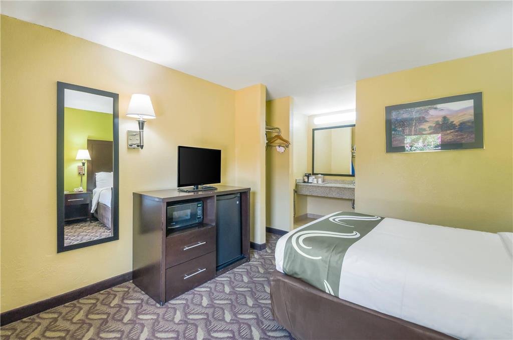 Quality Inn Fredericksburg Central Park Area - photo 10
