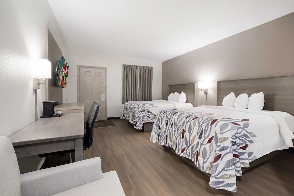 Red Roof Inn Weedsport - photo 15
