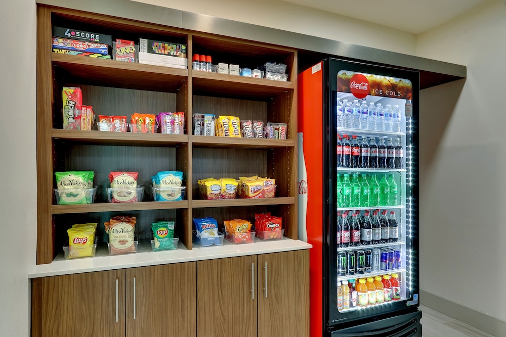 Holiday Inn Express & Suites Waxahachie by IHG - photo 28