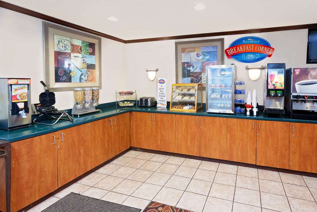 Baymont by Wyndham St. Joseph Stevensville - photo 15