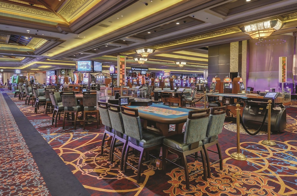 Mandalay Bay Resort And Casino - photo 51